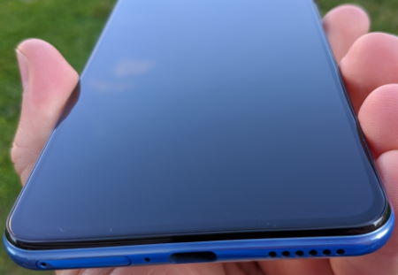 Xiaomi 11 Lite 5G NE review in romana