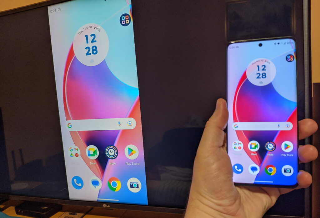 Motorola Edge 30 Fusion review in romana